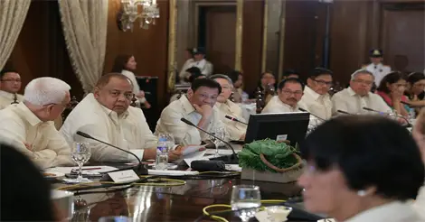 Duterte Should Consult Cabinet Members